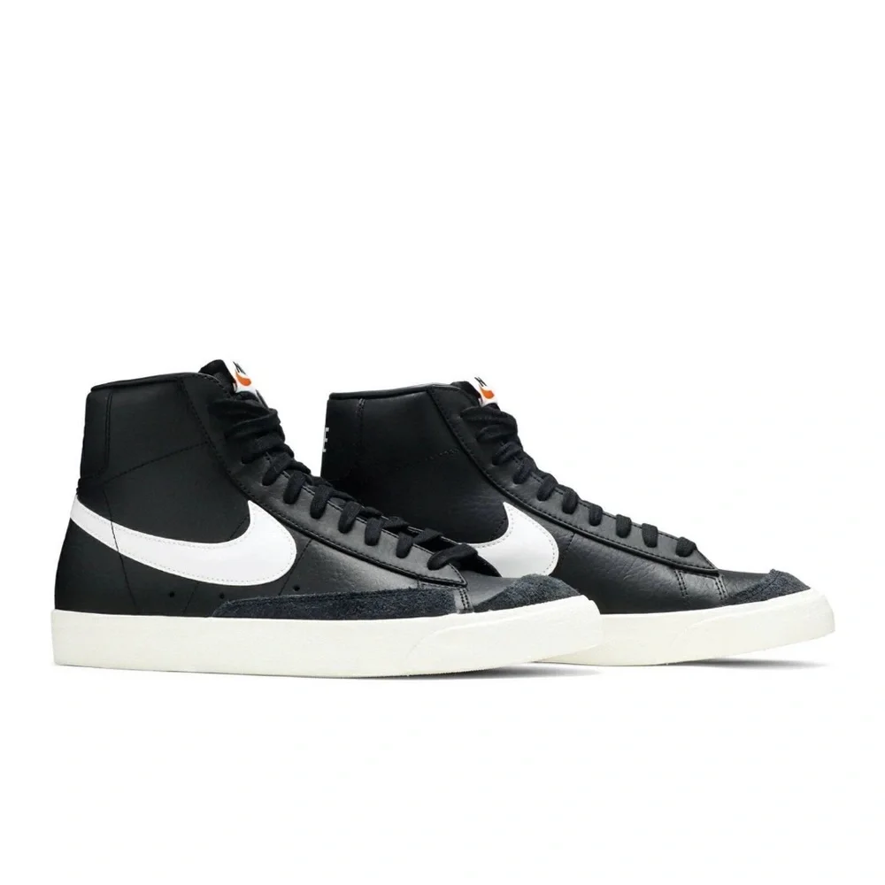 Nike | Youth Black Leather Blazer ‘77 Mid Top Lace Up Sneakers Gum Sole Size 7Y
